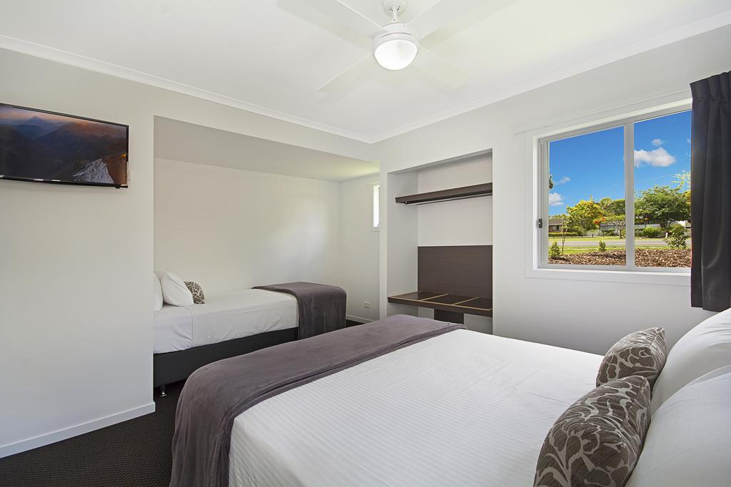 Cooroy Luxury Motel Apartments Kamer foto