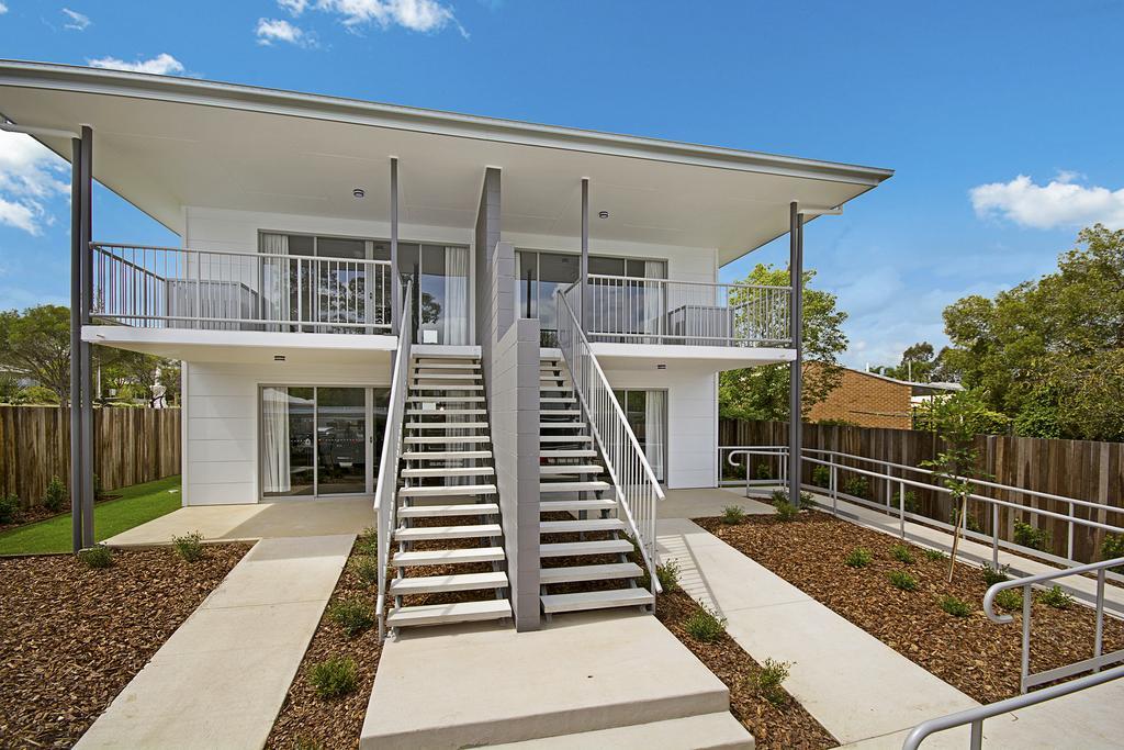 Cooroy Luxury Motel Apartments Buitenkant foto