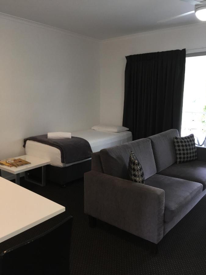 Cooroy Luxury Motel Apartments Buitenkant foto
